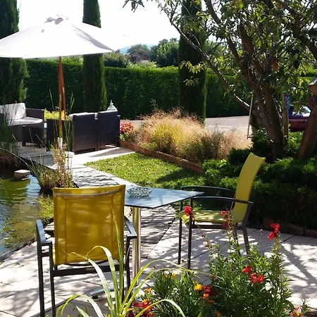 Hotel Logis Des Grands Vins Fleurie