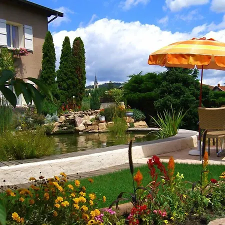 Logis Des Grands Vins Hotel