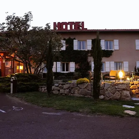 Logis Des Grands Vins Hotel